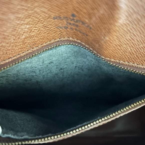 Louis Vuitton Dark Brown Monogram St. Cloud GM Crossbody Bag - Picture 6 of 14